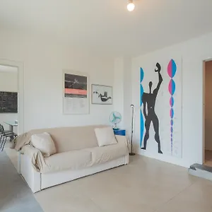 La Casa Dell'architetto By Rent All Como Apartment